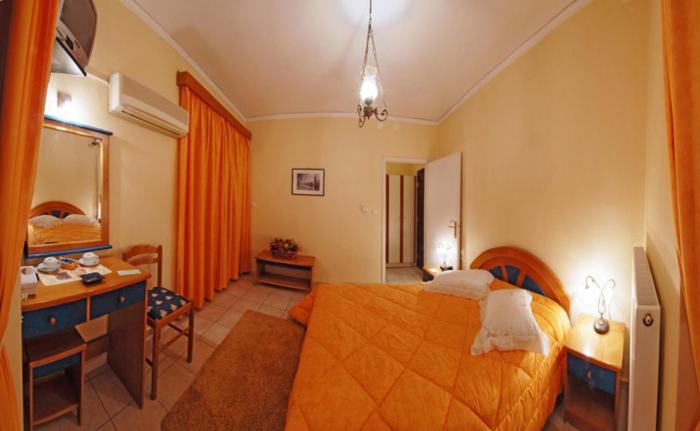Hotel Marily Pyrgos  Exterior photo